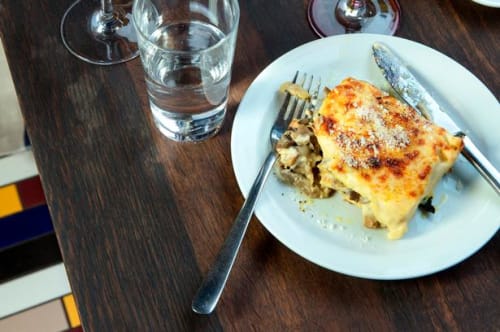 Crespelle med østershatte og palmekål
