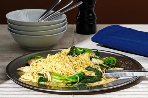 Tagliolini med ansjoser, spinat og smør