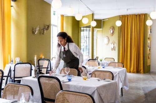 Kampagnen skulle redde restaurantens økonomi, men tiltrak i stedet de forkerte gæster