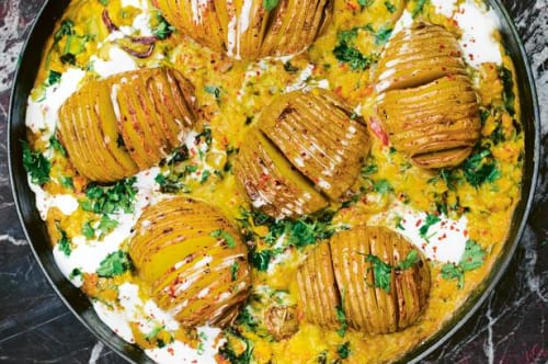 Hasselbackkartofler og safrandhal med grønkål