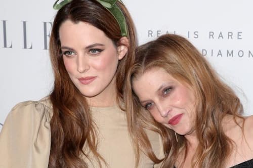 Datter udgiver biografi om Lisa Marie Presley med opsigtsvækkende detaljer