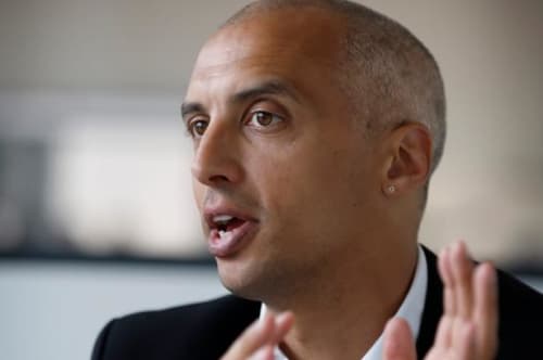 For at bekæmpe sin søns læsehad har Mattias Tesfaye taget Zlatan i brug