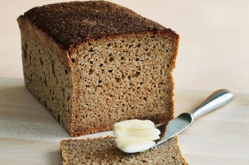 Mette Mølbak: Drop den elendige snackingkultur og spis noget rugbrød
