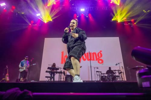 Britisk soulsangers Roskilde-debut var et slingrende godstog