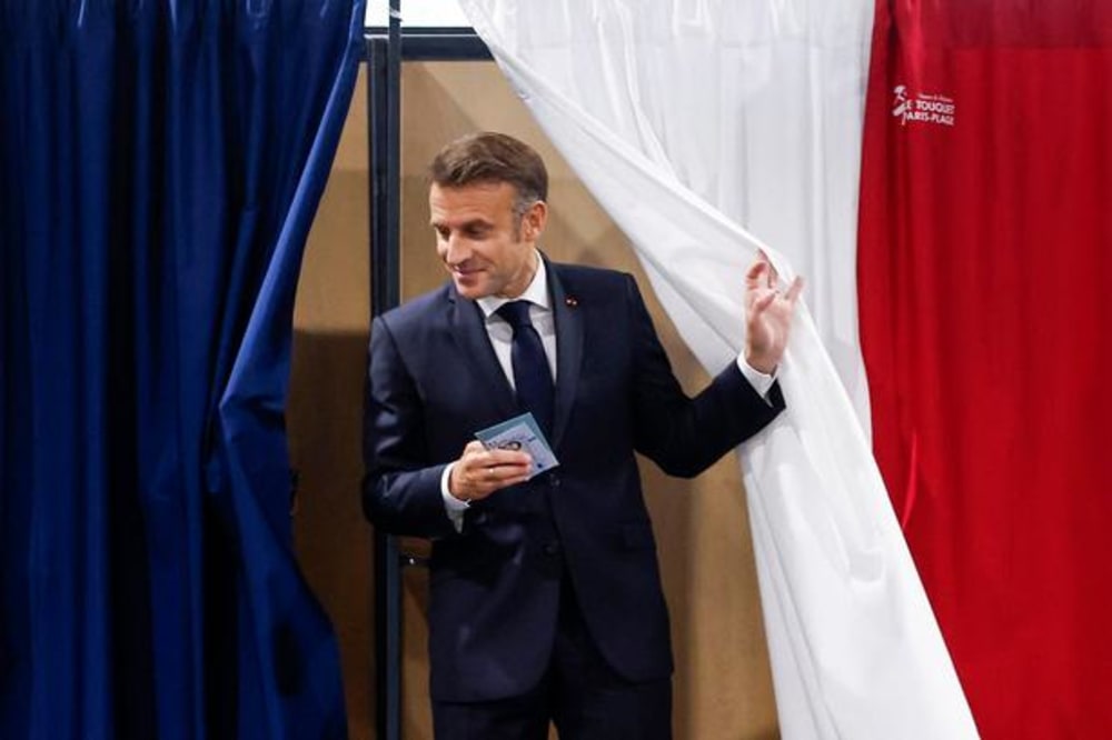 Chokmåling: Prognose spår stor sejr til venstrefløjen ved fransk valg. Ligner enorm skuffelse for Le Pen