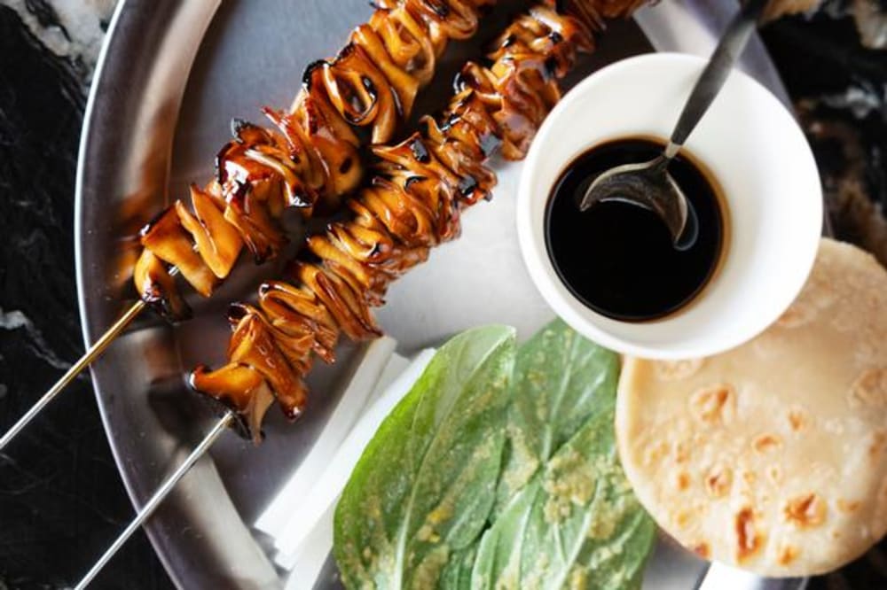 Politikens madanmelder fik sine fordomme smadret på ny restaurant