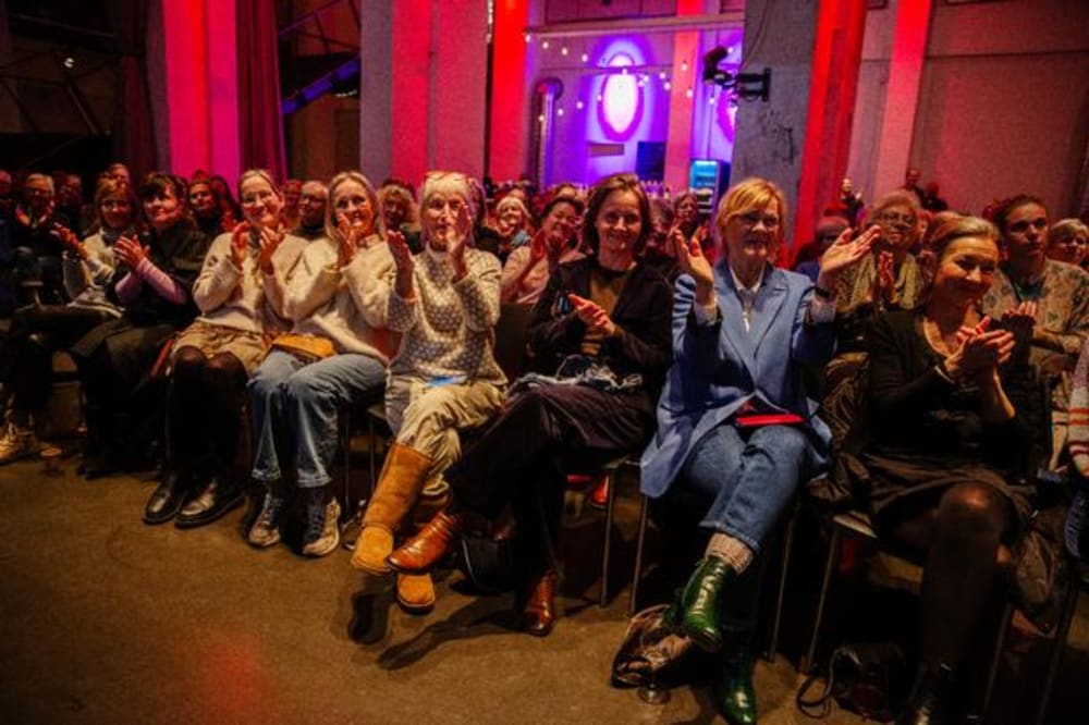 Publikum var i højt humør.Foto: Ditte Valente/Ditte Valente