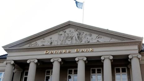 Bankaktier brager frem efter vaccinenyhed - Danske Bank oppe med over 6 pct. 