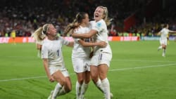 Fodbolden er på vej hjem: England giver Sverige bøllebank og er klar til Wembley