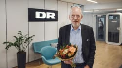 DR-direktør overrasket med hæder og blomster