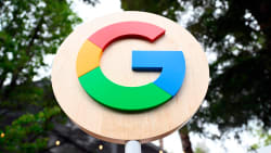 Søgte danskerne mest på Taylor Swift eller Johnny Madsen? Se hvordan vi har Googlet i år