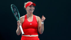 AUSTRALIAN OPEN LIGE NU: Tauson-lejr jubler over god start