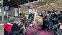 Kom med ind bag Europas nye jerntæppe på en bemærkelsesværdig pressetur