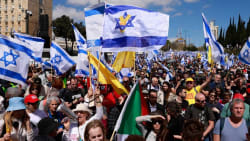LIVE Israel har udført det voldsomste angreb i Gaza siden våbenhvilen i januar