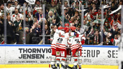 Odense Bulldogs tager første stik i finalesejren efter 11-målsdrama