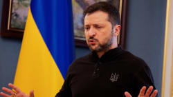 Zelenskyj varsler fredsdrøftelser med blandt andre USA