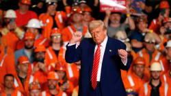 Trump vil fordoble toldsatsen på udenlandsk stål og aluminium til 50 procent