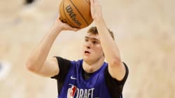 Upopulær NBA-chef vælger ungt stortalent i draften