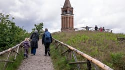 Kartel på Himmelbjerget: Ugleboden og Bjerg-kiosken har i mere end 25 år haft forbudt aftale