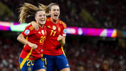 Spanske verdensmestre slår Schweiz og er i EM-semifinalen