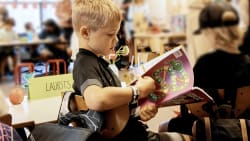 Hvorfor viser DR en serie om ufrivilligt skolefravær?