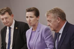 Splittelse i regeringen: Mette Frederiksen afviser Lars Løkke