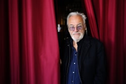 Præcis 25 år efter sejren synger Jørgen Olsen atter i årets Eurovision på tirsdag