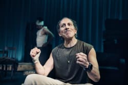 Teatrene har drømt om det i årevis. Nu ser det ud til at blive virkelighed 