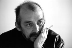 Manden bag guldalderen i dansk ungdomsfilm, Morten Arnfred, er død