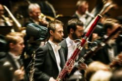 Fagottist blev overrasket med mindepris efter koncertpause