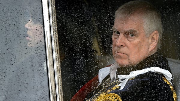 Nu kender vi navnet på den spionmistænkte 'H6', som stod prins Andrew nær