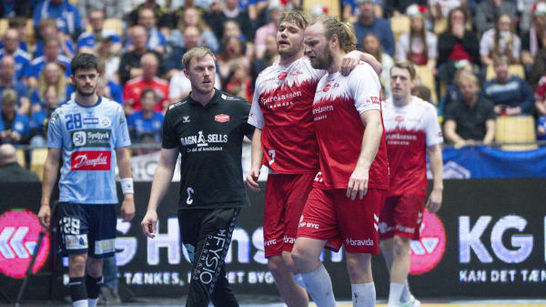 Arnoldsen frygtede knæskade efter uheldig landing 