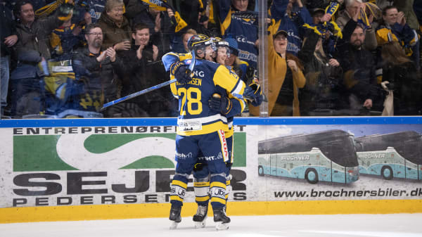 Herning og Rungsted åbner semifinaler med storsejre