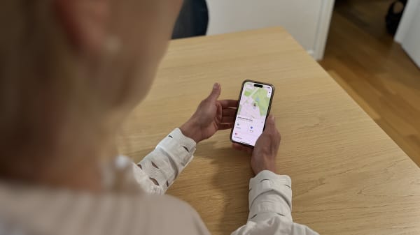 Børn bliver digitalt sporet af deres forældre: 'Jeg føler mig tryg ved det'