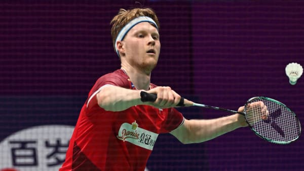 Danmarks badmintonlandshold taber til Indonesien i gruppefinale