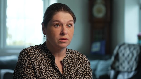 Mette Ejdrups seksårige søn fik besked om at vente over to år for at blive udredt: 'Jeg fik rigtig ondt i maven'