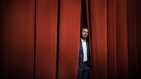 Endnu en teaterchef kritiserer dårlig anmeldelse: Har 'krænkelseskulturen' ramt scenekanten?