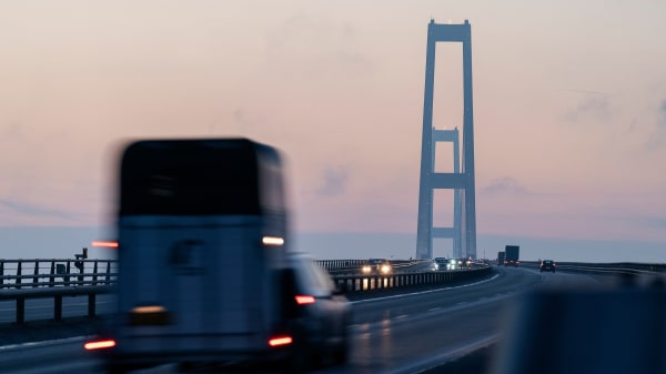 Staten vil købe havne for at sikre sig mod lukning af Storebæltsbroen