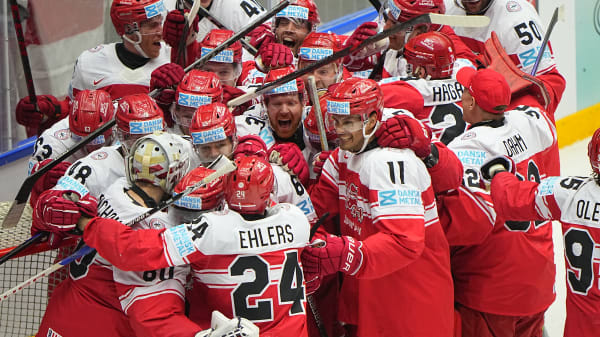 Et ufatteligt dansk ishockeymirakel: 'Jeg har sagt det fra start. Den her gruppe kan noget specielt
