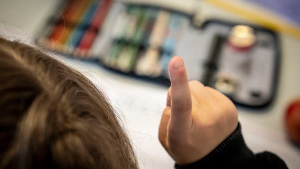 Det betaler sig at sætte foden ned - protest fra skolebestyrelser gav millioner til folkeskoler