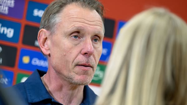 Landstræner om nedsablingen i Stockholm: 'Lige nu har jeg ingen forklaring'