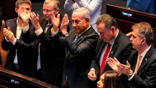 Netanyahu overlever: Forslag om at opløse israelsk regering stemt ned 
