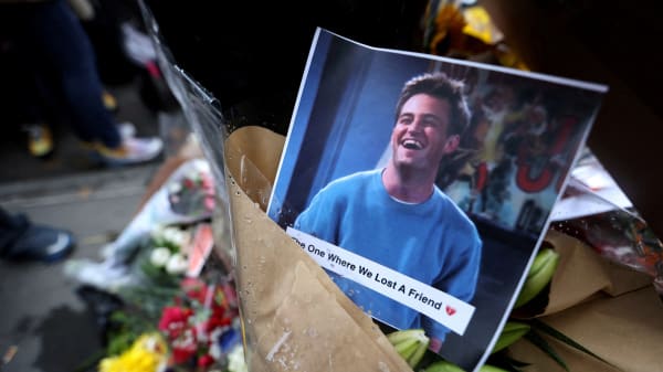 Læge vil tilstå narkosalg til Matthew Perry