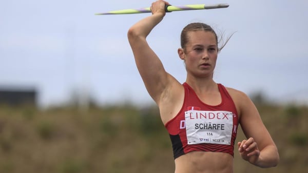 Karla snupper dansk rekord fra sin veninde