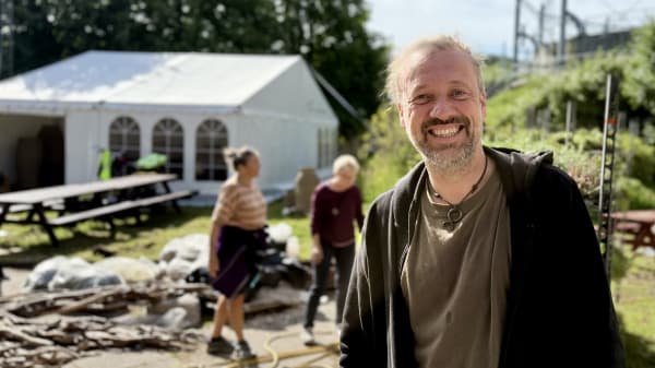 4,5 kilometer lang orm skal sno sig gennem nordjysk by