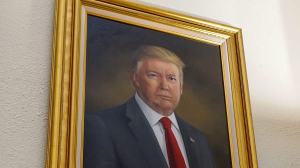 Trump klagede over portrætmaleri – nu er det blevet skiftet ud