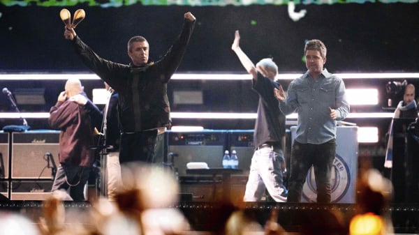 Anmeldere blæst bagover af to brødre, der ikke har spillet sammen i 16 år