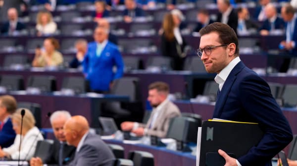 Vigtig symbolsk sejr til det yderste højre: Europa-Parlamentet afviser hurtigere behandling af klimamål for 2040