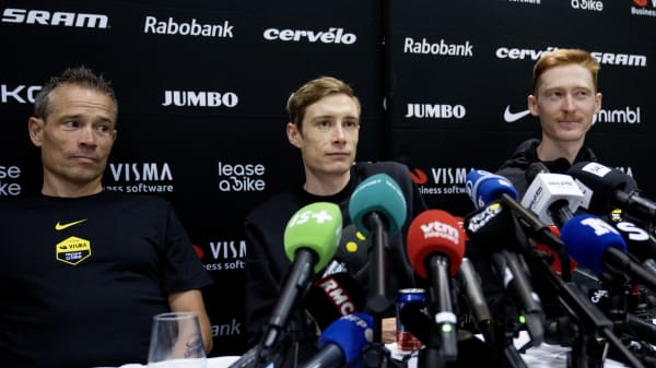 'Jeg har ingen forklaring': Vingegaard-fiasko chokerer chef og holdkammerater
