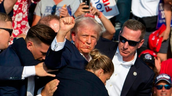 Senat-rapport om Trump-attentat finder kaskader af undgåelige fejl